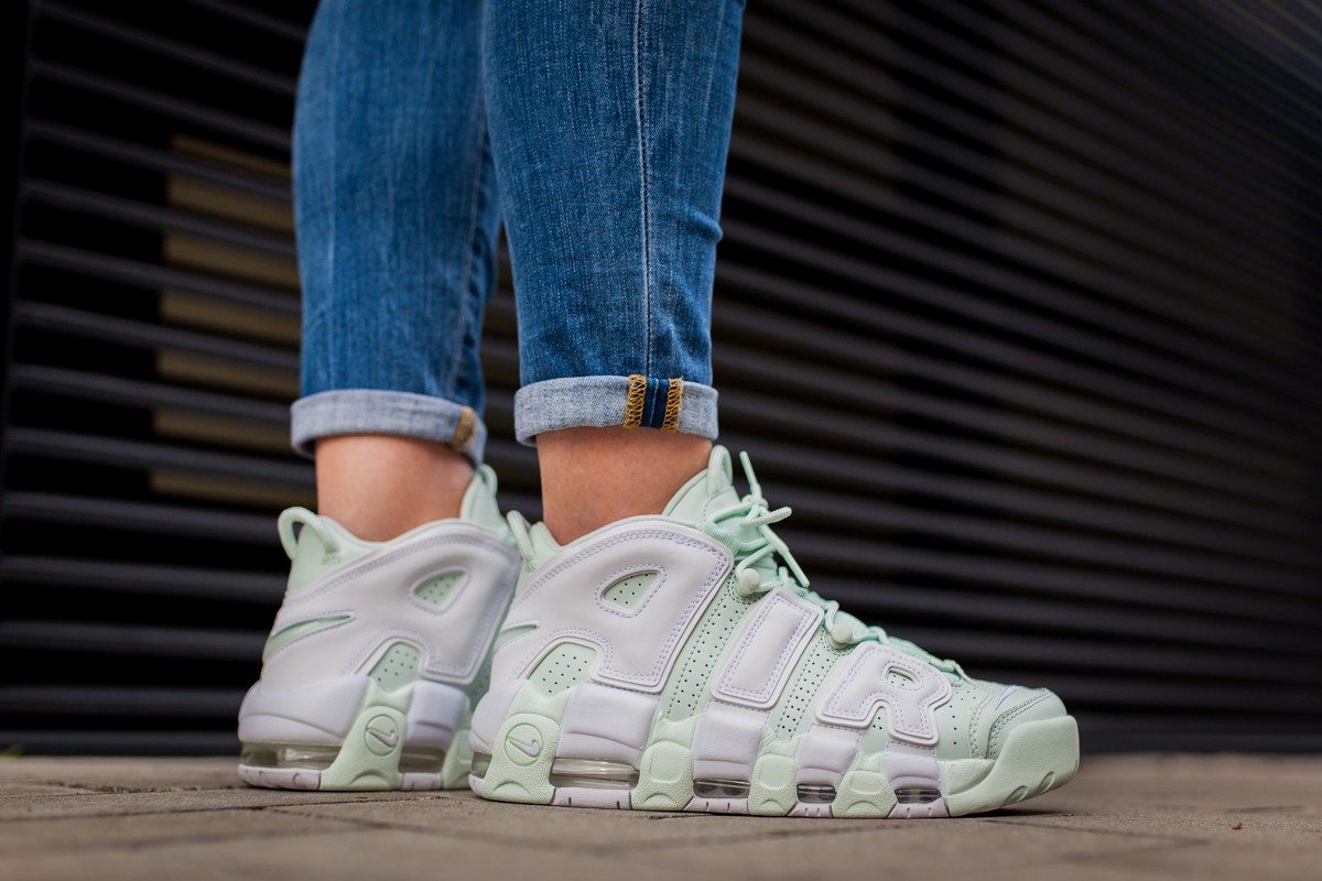 Nike air shop uptempo barely green